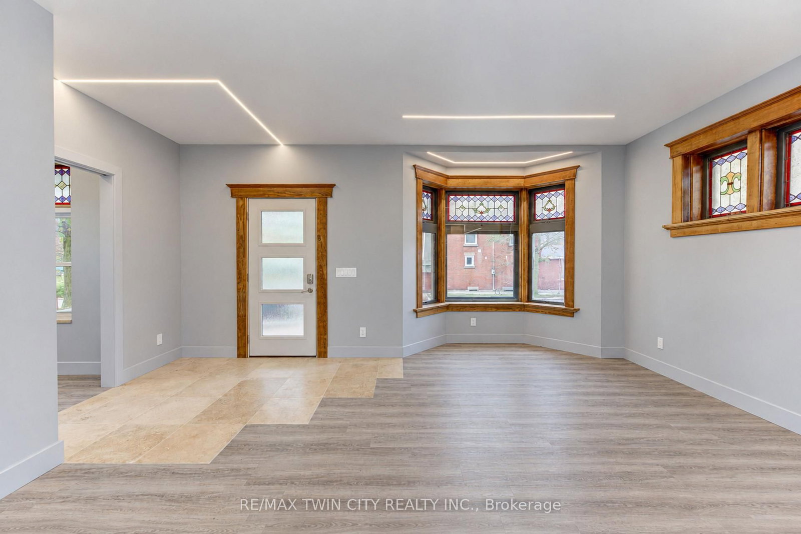 56 Mansion St, Kitchener, view 5