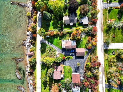 339520 Presqu'ile Road • Georgian Bluffs, ON photo 6