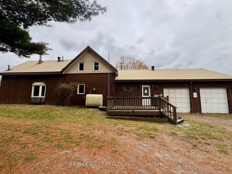 740 Lower Turriff Road