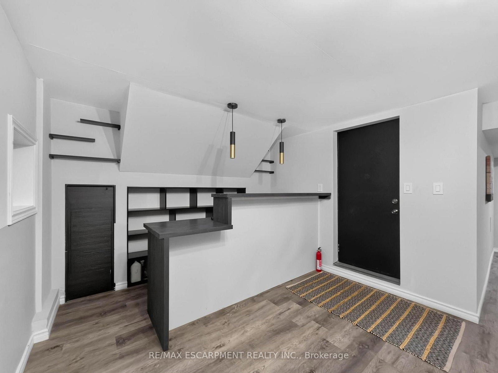 12 Sundrop Court • Hamilton, ON photo 40