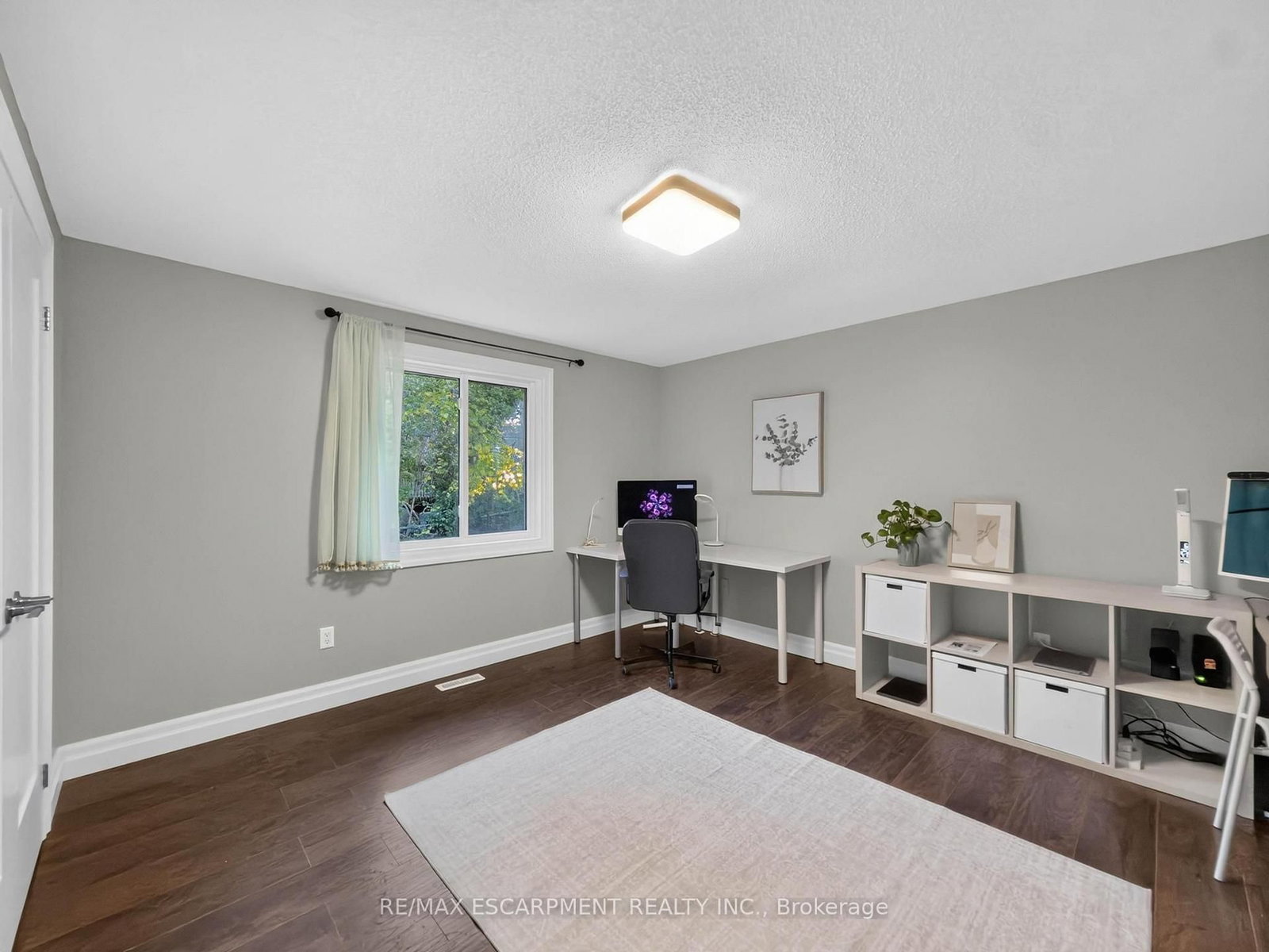 12 Sundrop Court • Hamilton, ON photo 32