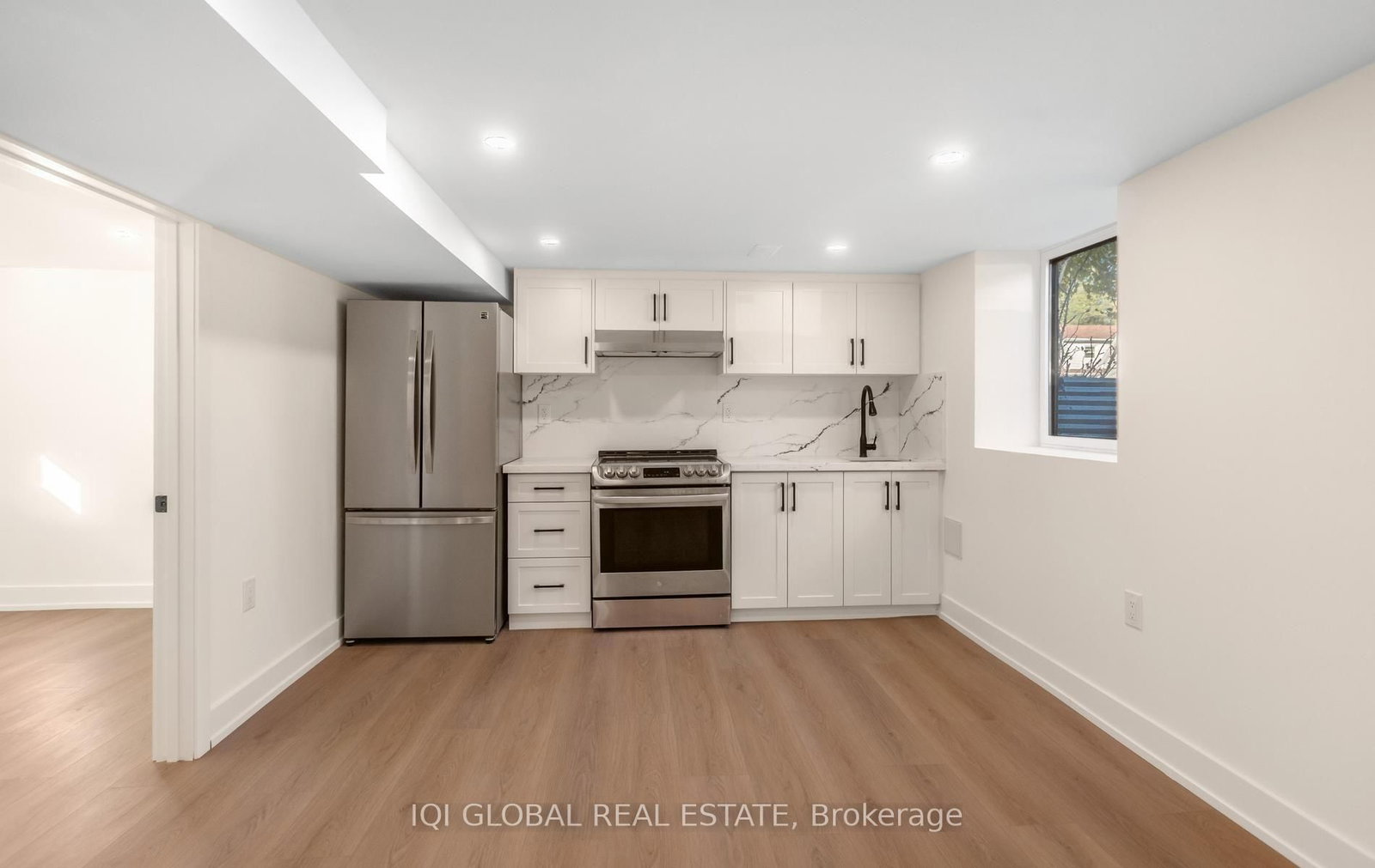 504 Brucedale Avenue E • Hamilton, ON photo 31