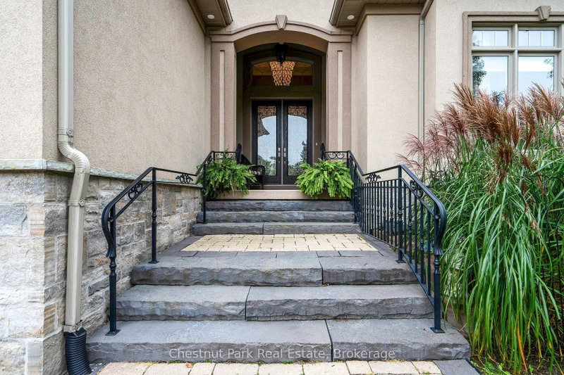 114 Grand Cypress Lane
