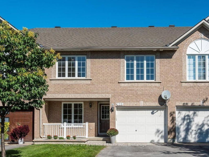 128 Macassa Circ photo 1