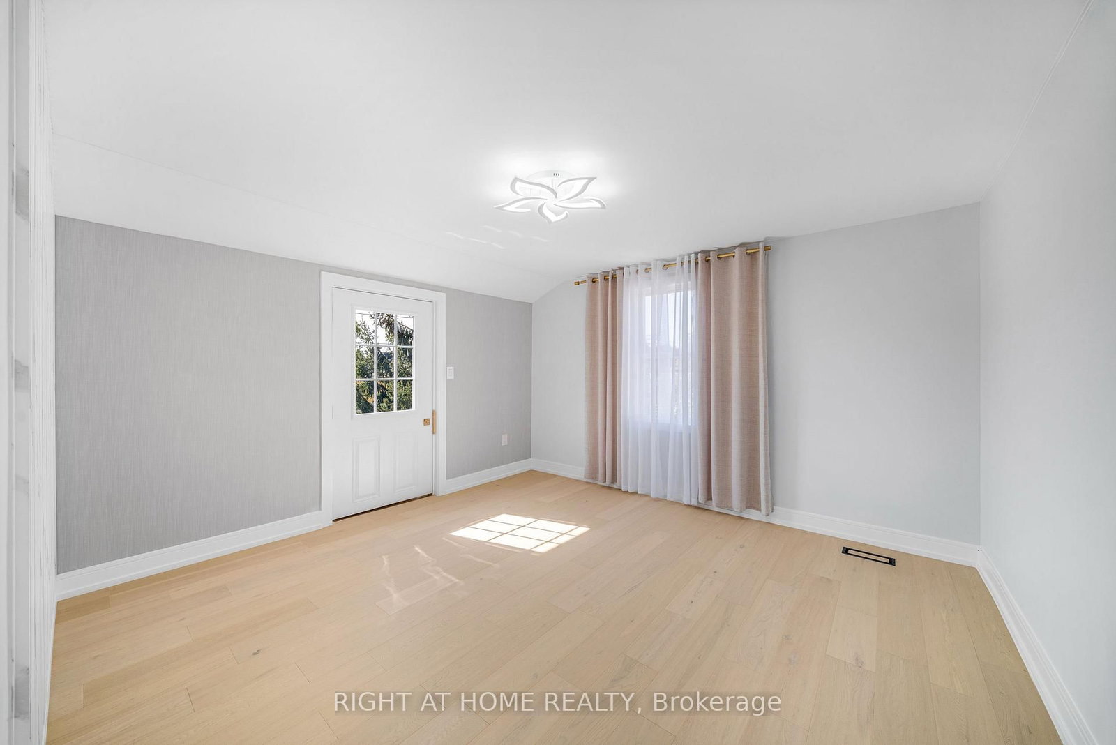 144 Waterloo Street • Fort Erie, ON photo 25