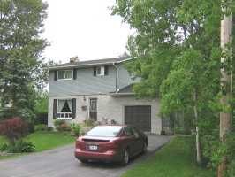 4 Pinewood Blvd, Kawartha Lakes, K0M1B0 | Image 2