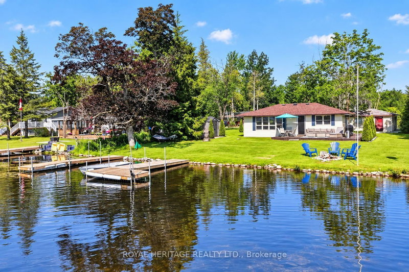 100 Clearview Dr photo 3