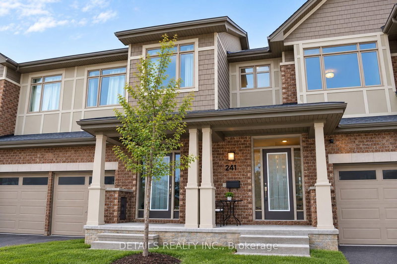 241 Overberg Way photo 1