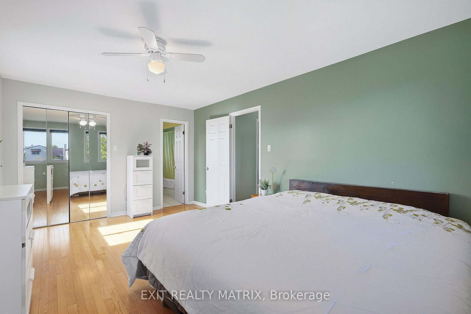 1886 Chaine Court • Ottawa, ON photo 27