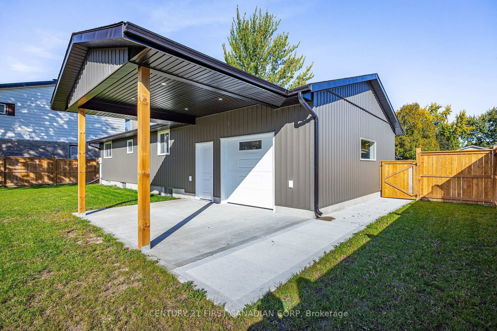135 Nicoline Avenue • Lucan Biddulph, ON photo 35