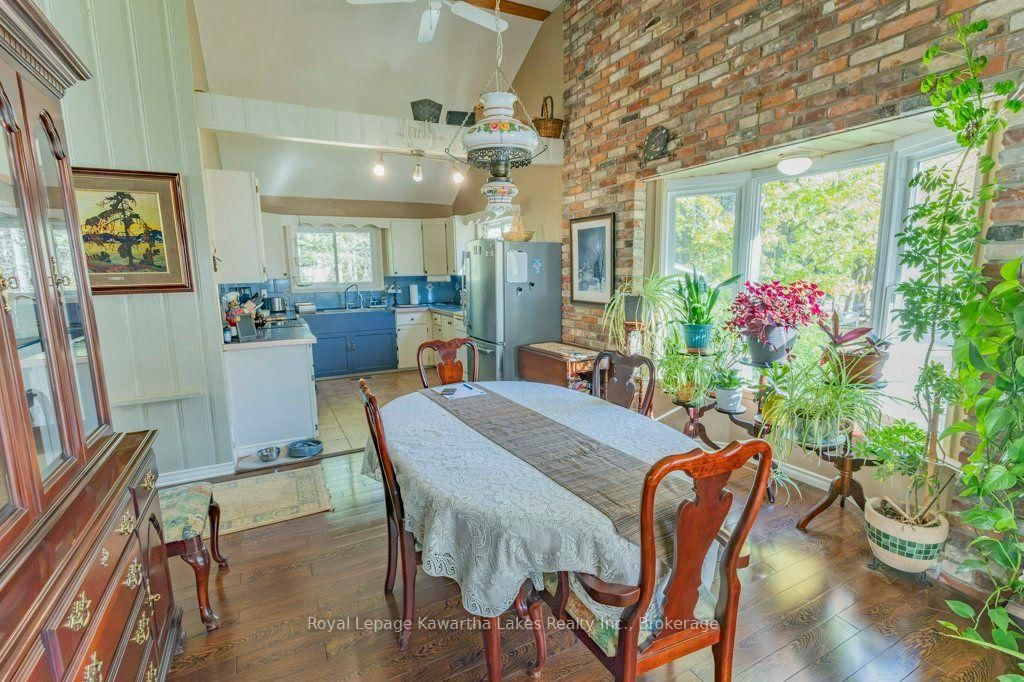 6 Fell Station Dr, Kawartha Lakes, view 28