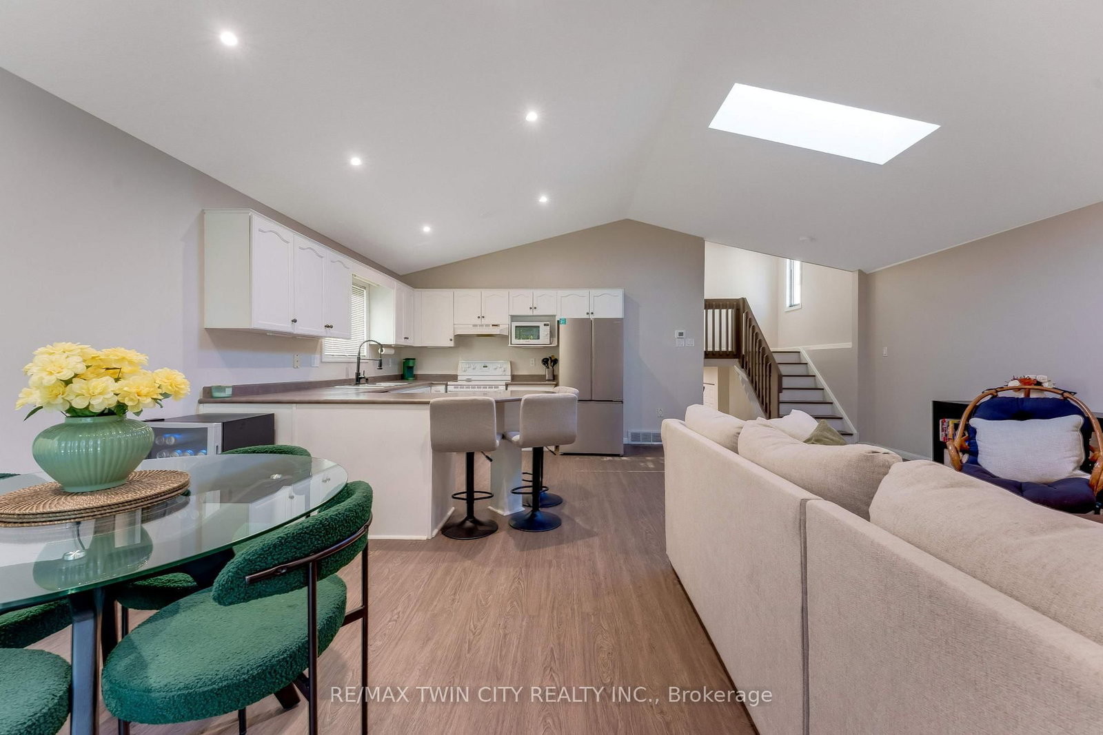 268 Keewatin Avenue • Kitchener, ON photo 14