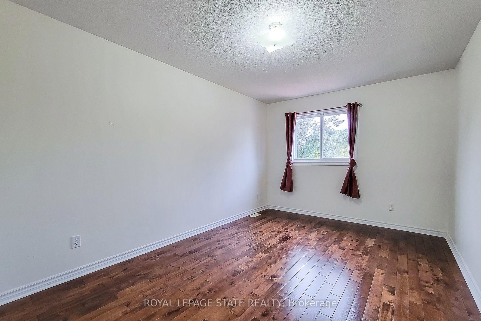41 Vennio Lane • Hamilton, ON photo 35