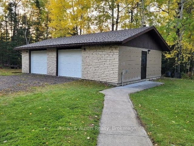 257 McMillan Crescent