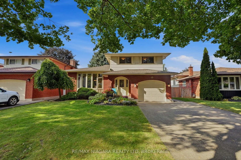 13 Chatham Rd photo 1
