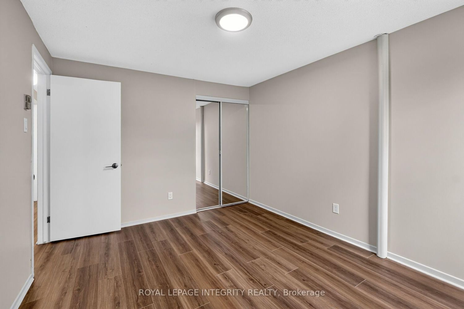 2155 Eric Crescent • #37 • Ottawa, ON photo 30