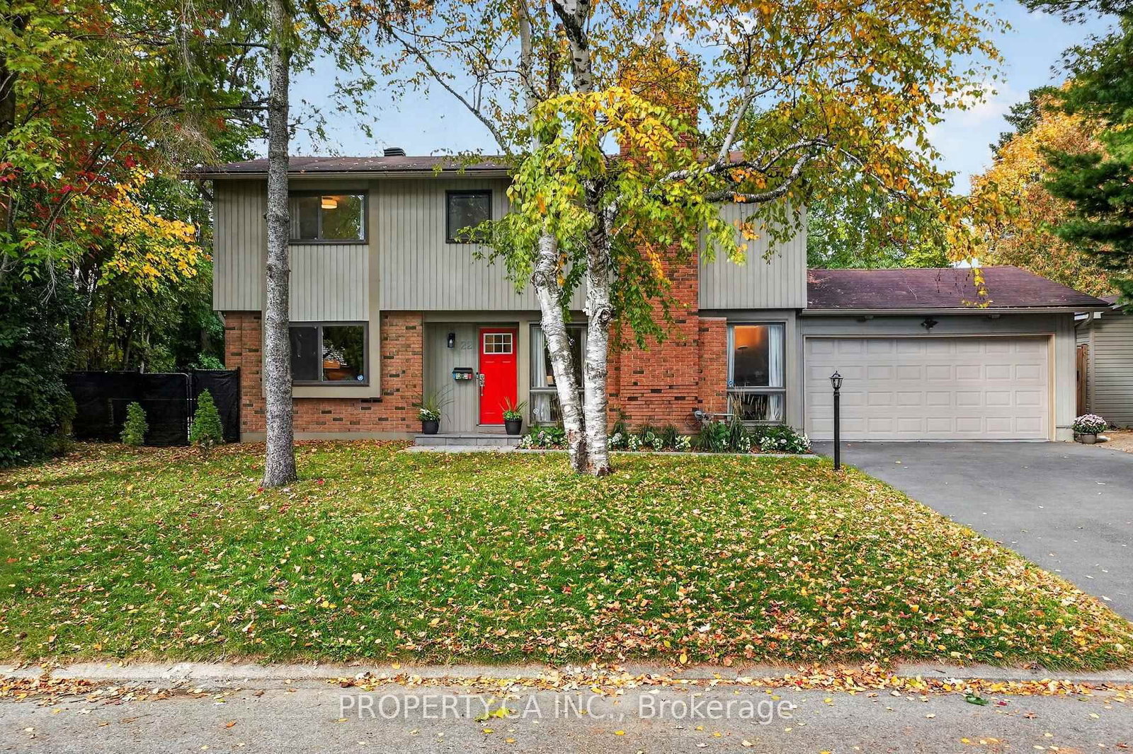Detached House for sale at 22 Northview Road, Ottawa, Ontario, K2E 6A7 - City View/Skyline/Fisher Heights/Parkwood Hills - MLS: X14028432