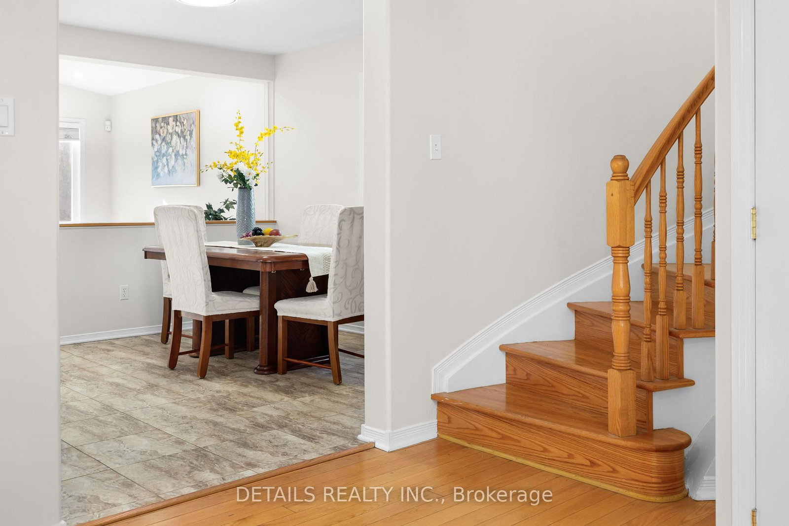 106 Woodgate Way • Ottawa, ON photo 12