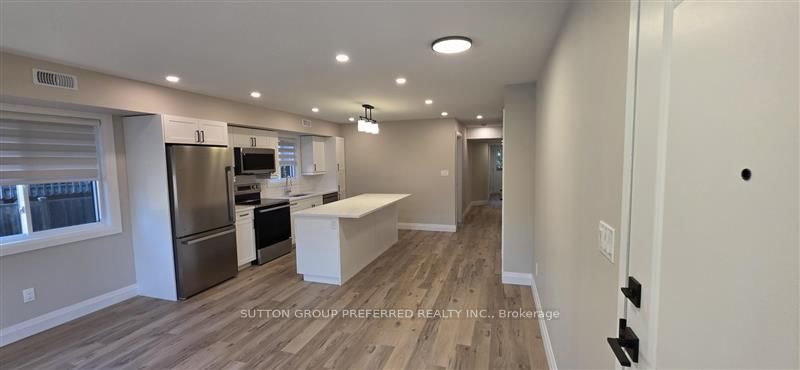 118 Scott St photo 4
