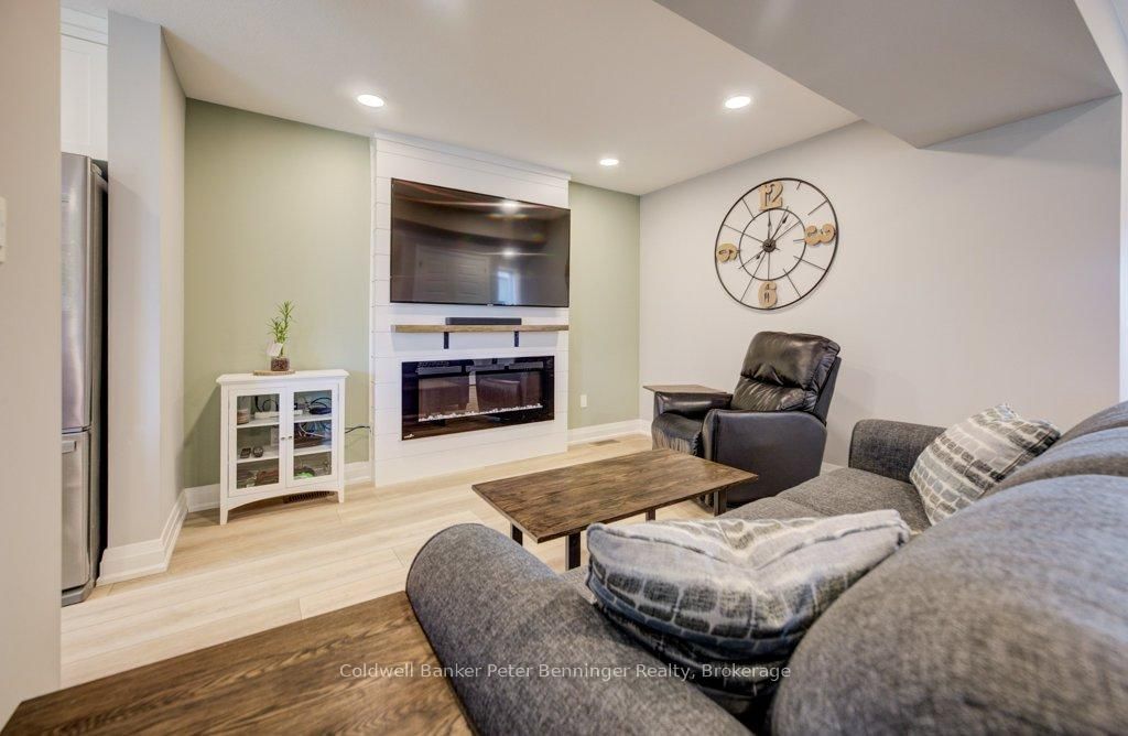 126 Second Street • Brockton, ON photo 25