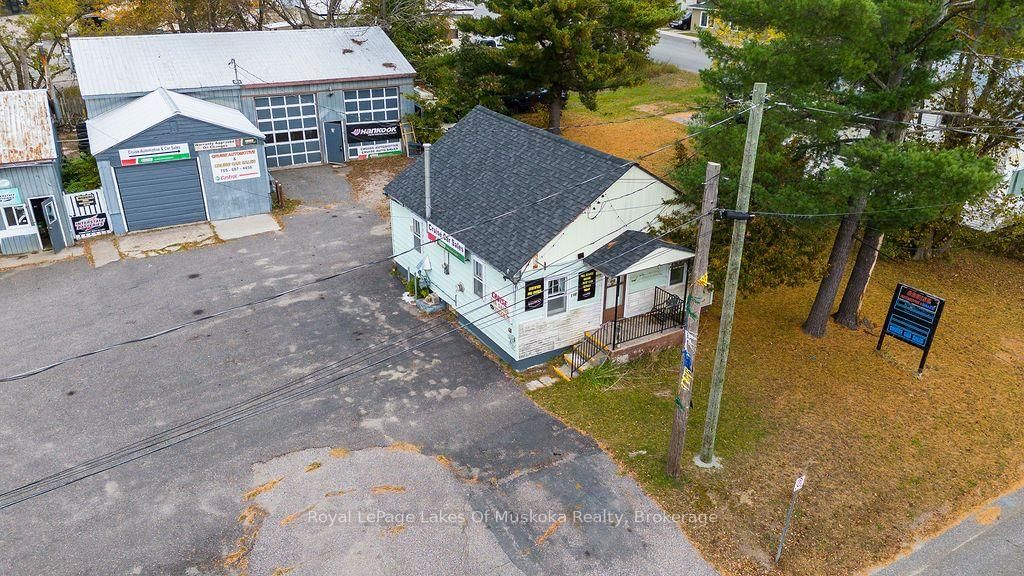 180 Phillip Street photo 3