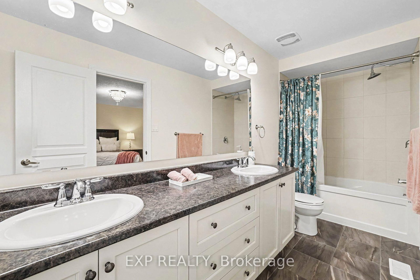 428 White Arctic Avenue • Ottawa, ON photo 25