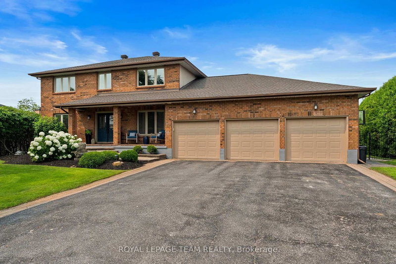 1095 Bravar Dr photo 2