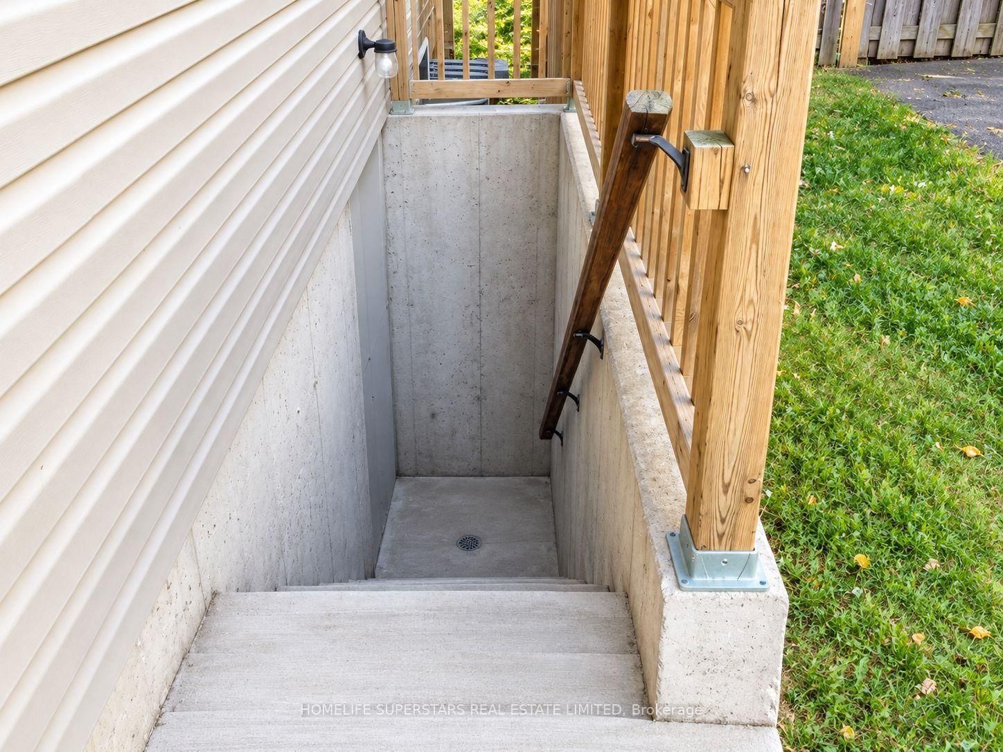 5 GALBRAITH Street • St. Catharines, ON photo 6