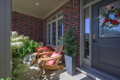 99 Lanz Boulevard • Chatham-Kent, ON photo 3