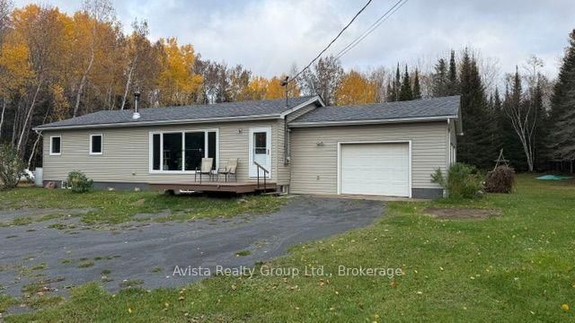 896 Mud Lake Rd E photo 1