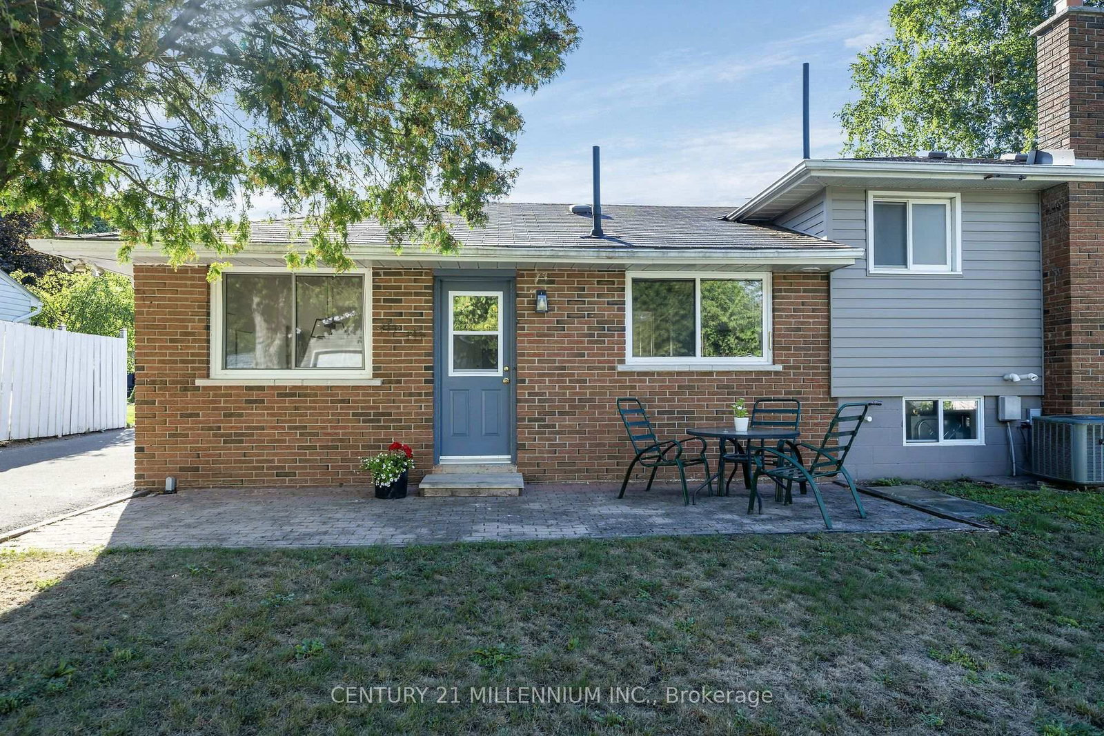 27 Dundas Street W • Erin, ON photo 37
