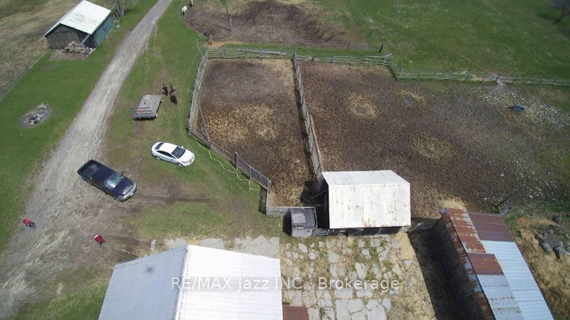 224 Christiani Rd photo 5