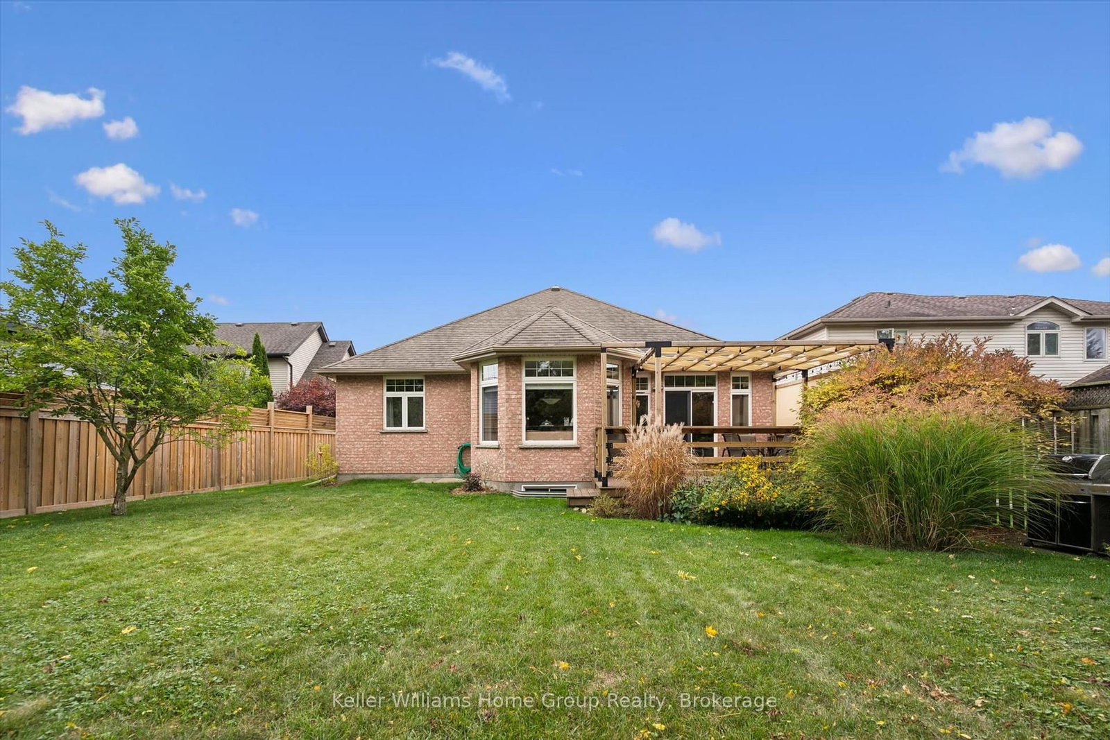 86 York Street E • Centre Wellington, ON photo 44