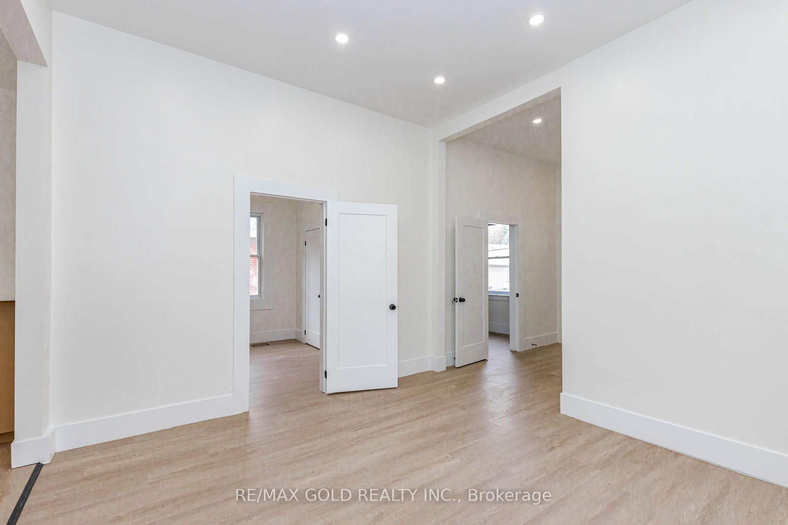108 Norfolk Avenue • Cambridge, ON photo 7