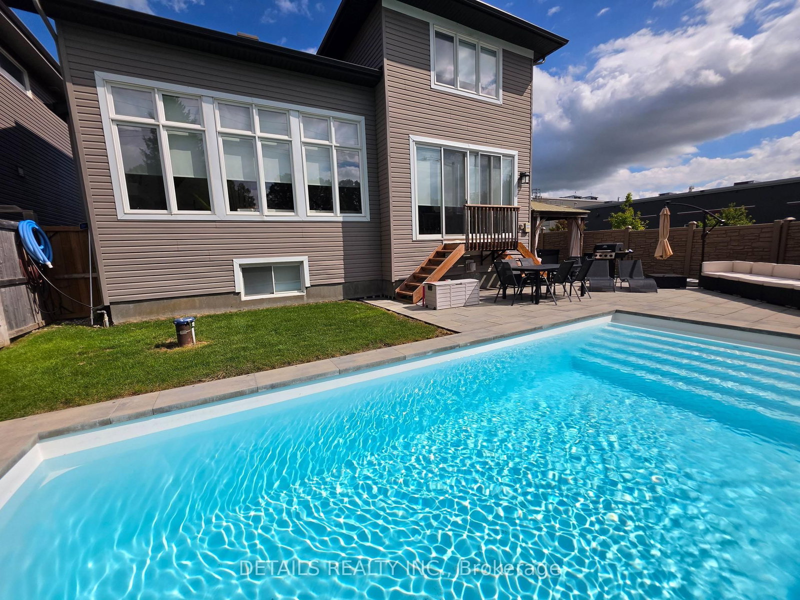 764 KIRKHAM Crescent • Richmond, ON photo 33