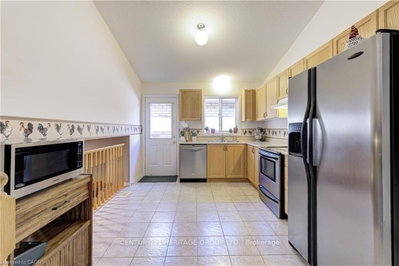 78 Sulmona Drive • Hamilton, ON photo 8