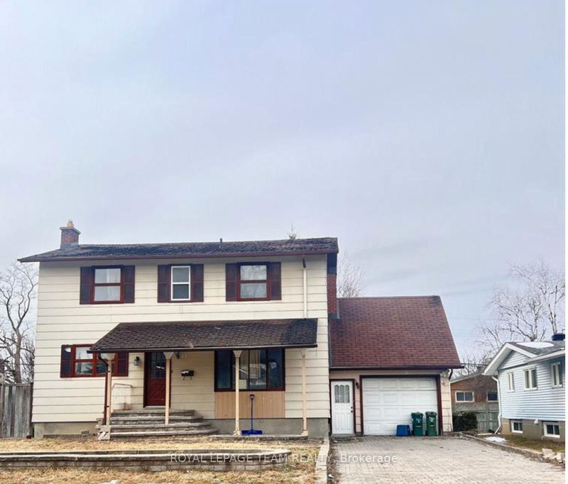 33 SUNNYCREST Dr photo 1
