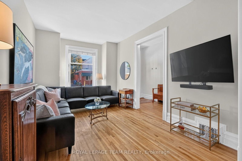 57 Waverley St photo 5