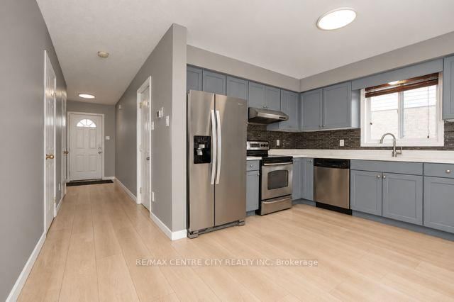 521 Blackwater Place • London North, ON photo 4