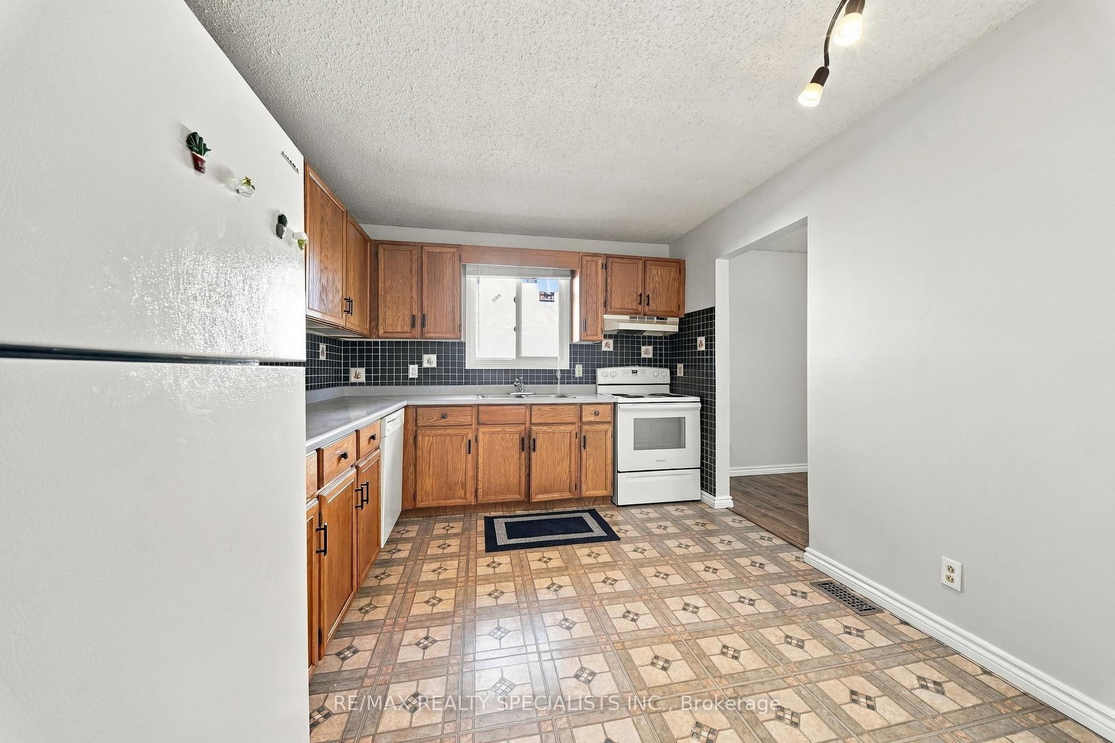 5 Van Alstine Drive • Quinte West, ON photo 14