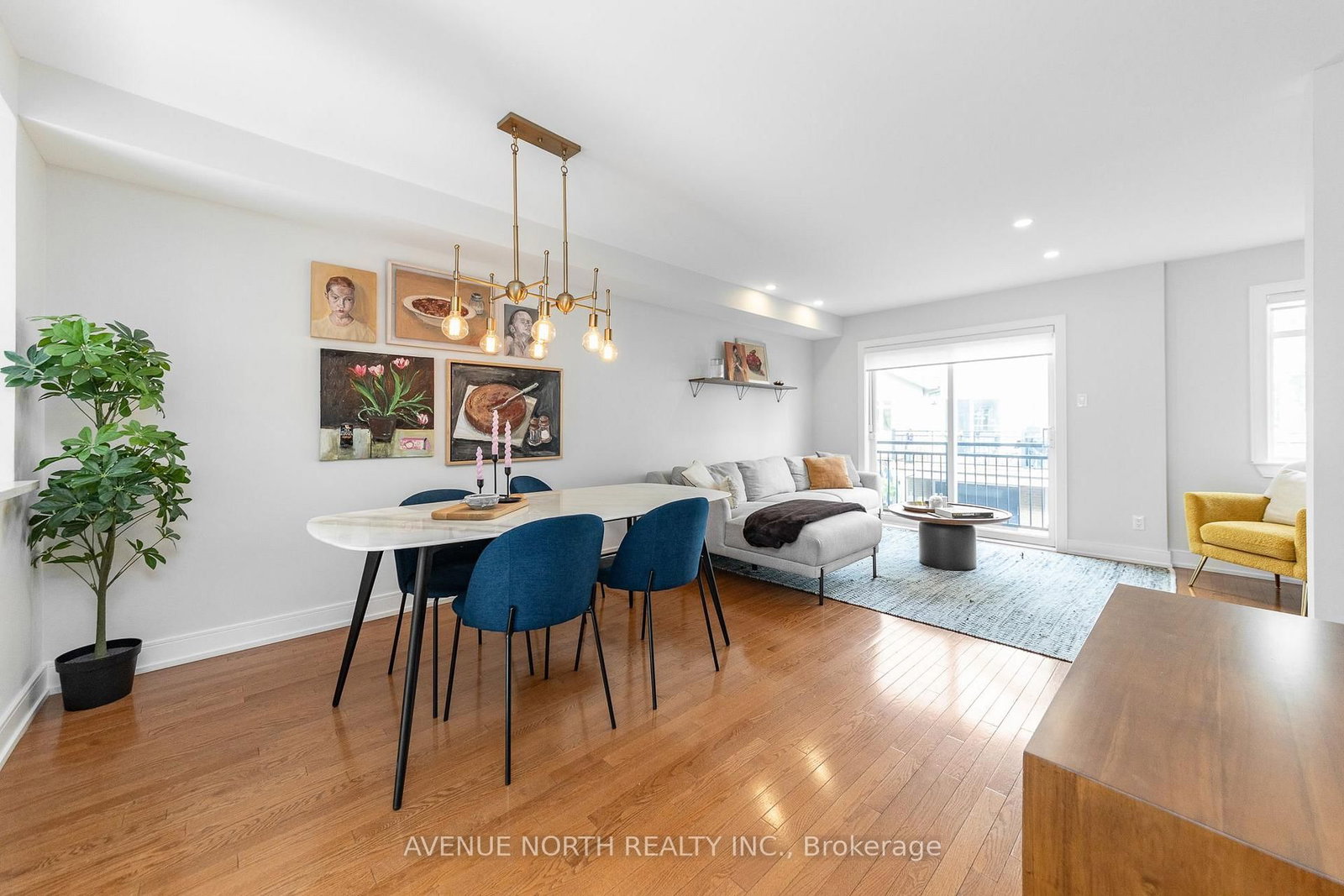 6 Panorama Private • Ottawa, ON photo 9