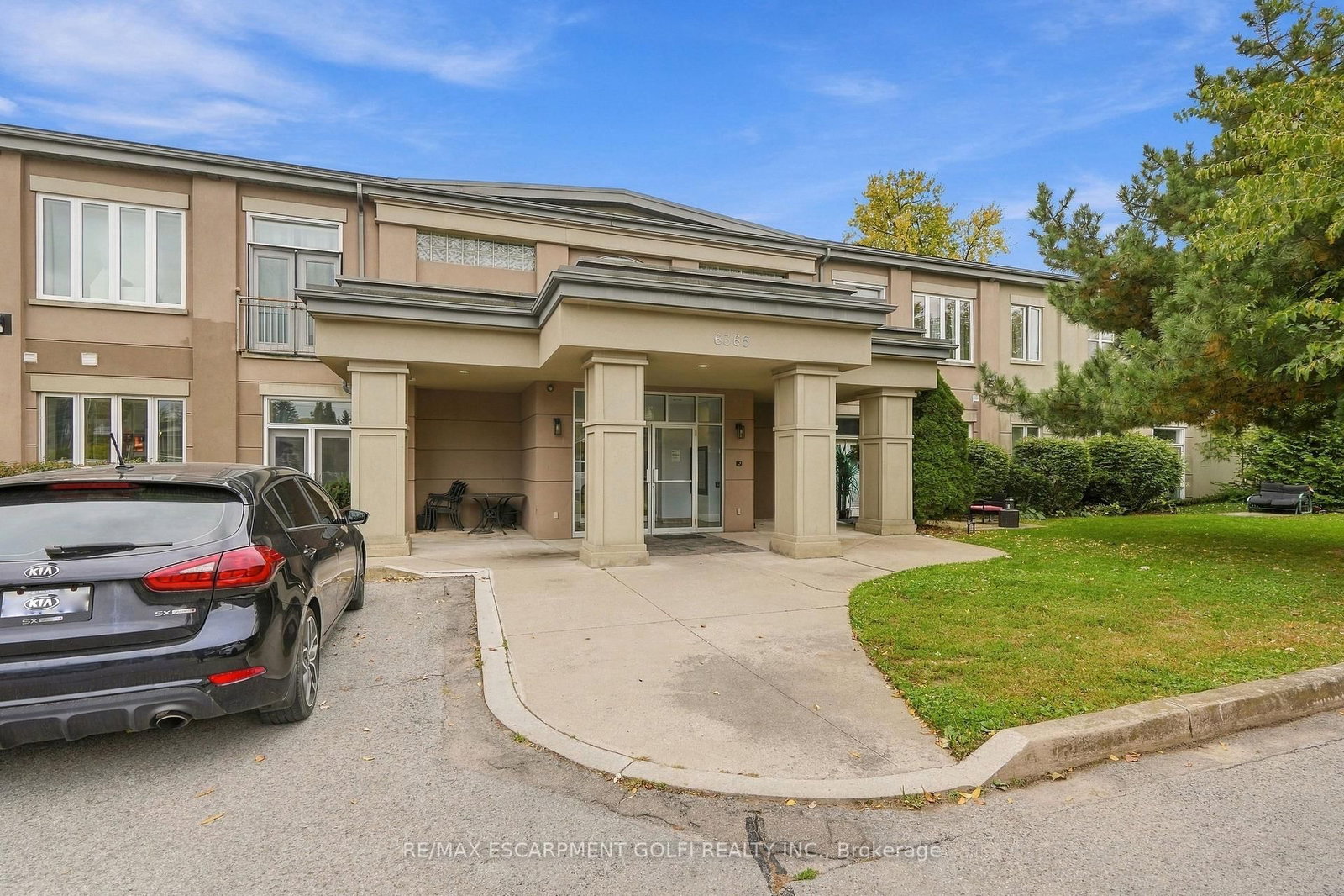 6365 Drummond Road, Unit 105