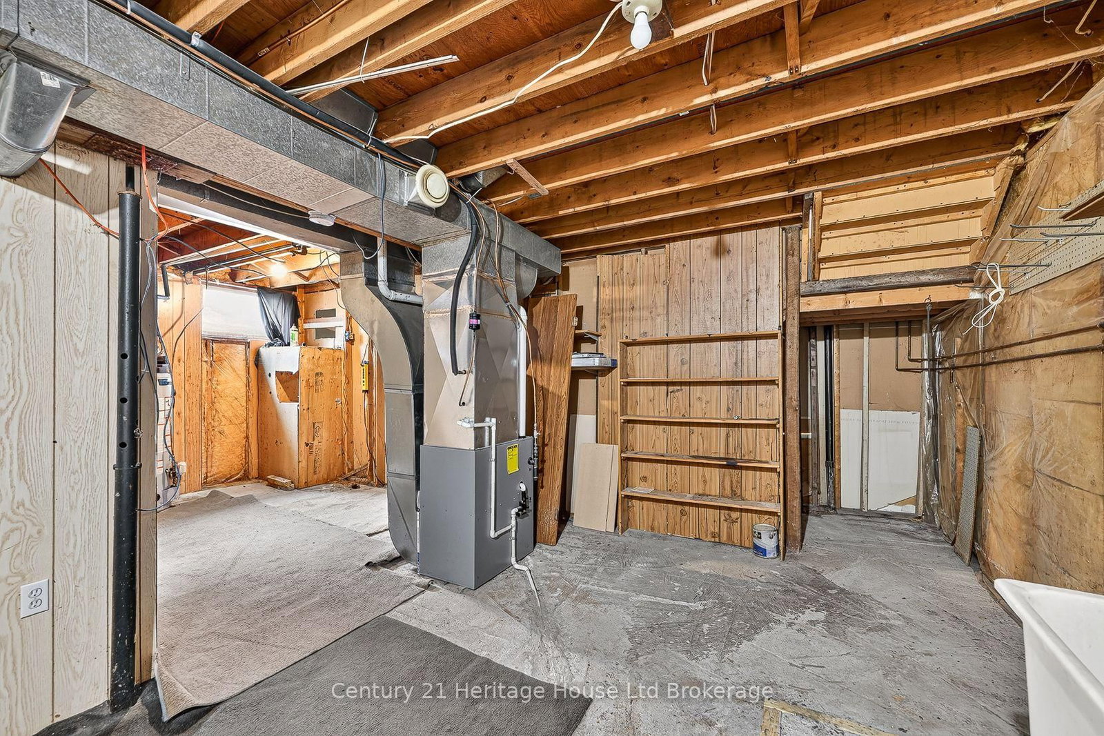 136 Dover Street • Woodstock, ON photo 38