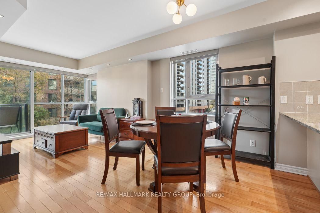 302-445 Laurier Ave, Ottawa, view 24