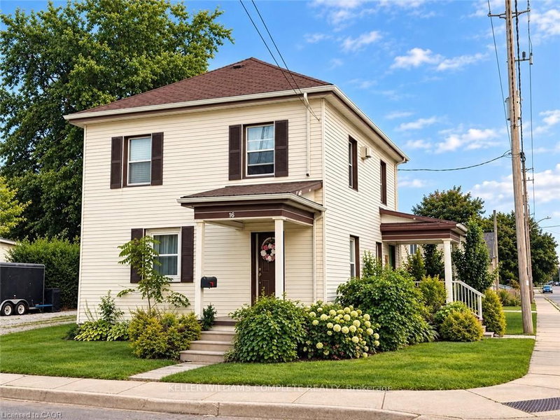 16 ALMA St N photo 1
