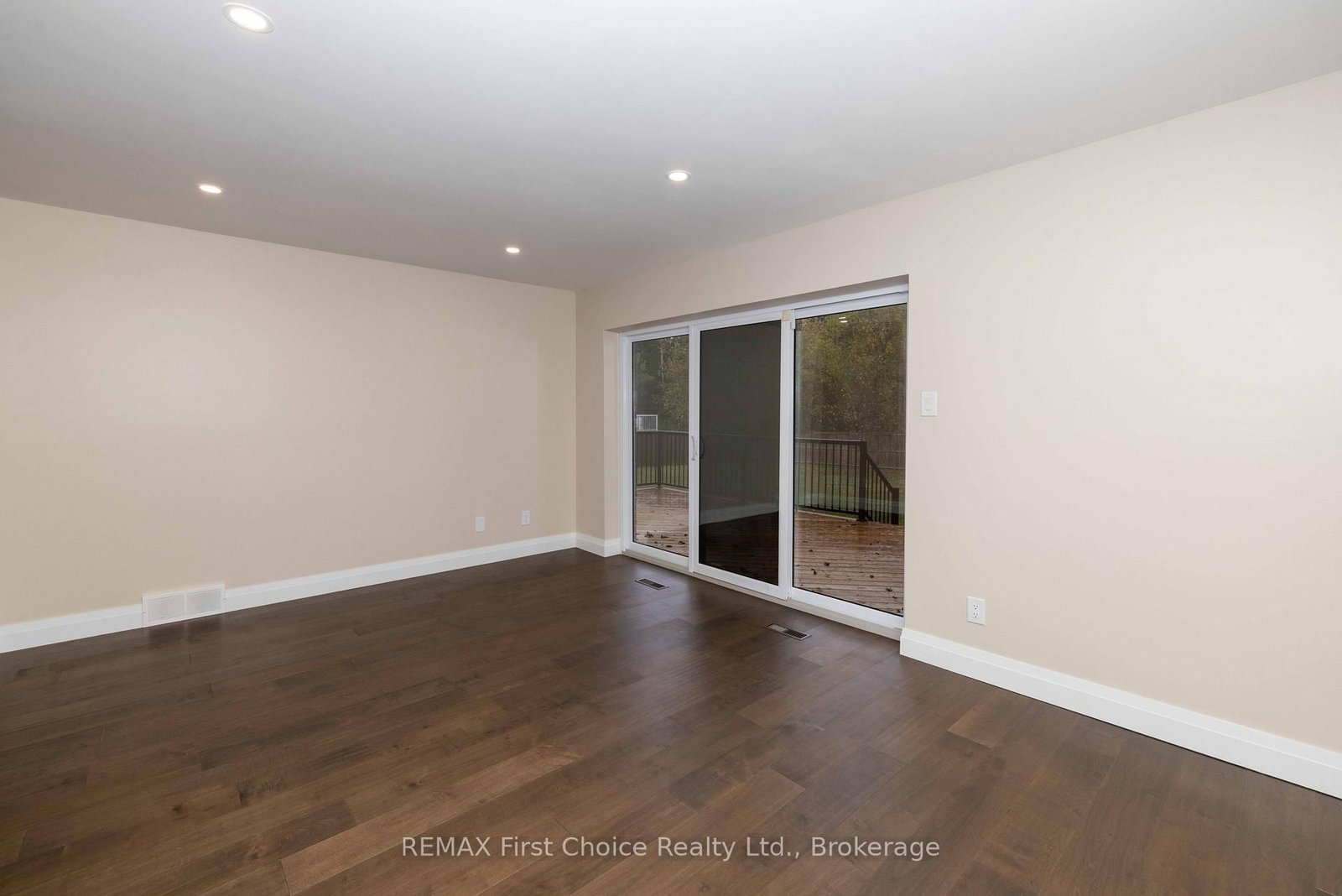 2110 Whitegates Drive • Thunder Bay, ON photo 18