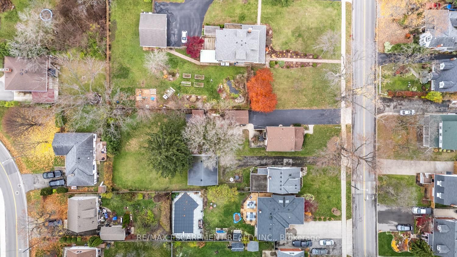60 Lake Avenue Drive • Hamilton, ON photo 33