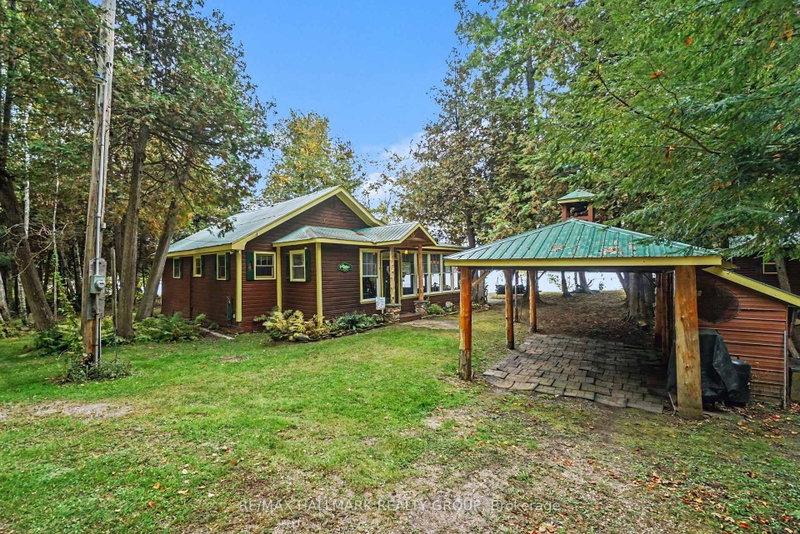 391 Long Lake Rd photo 5