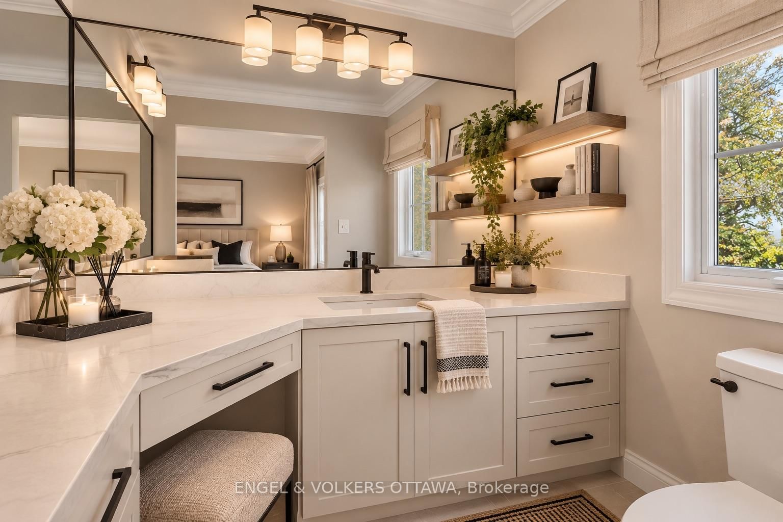 2713 Dupont Street • Ottawa, ON photo 29