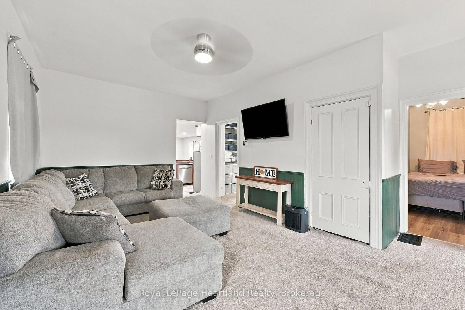 37579 Kippen Road • Bluewater, ON photo 11